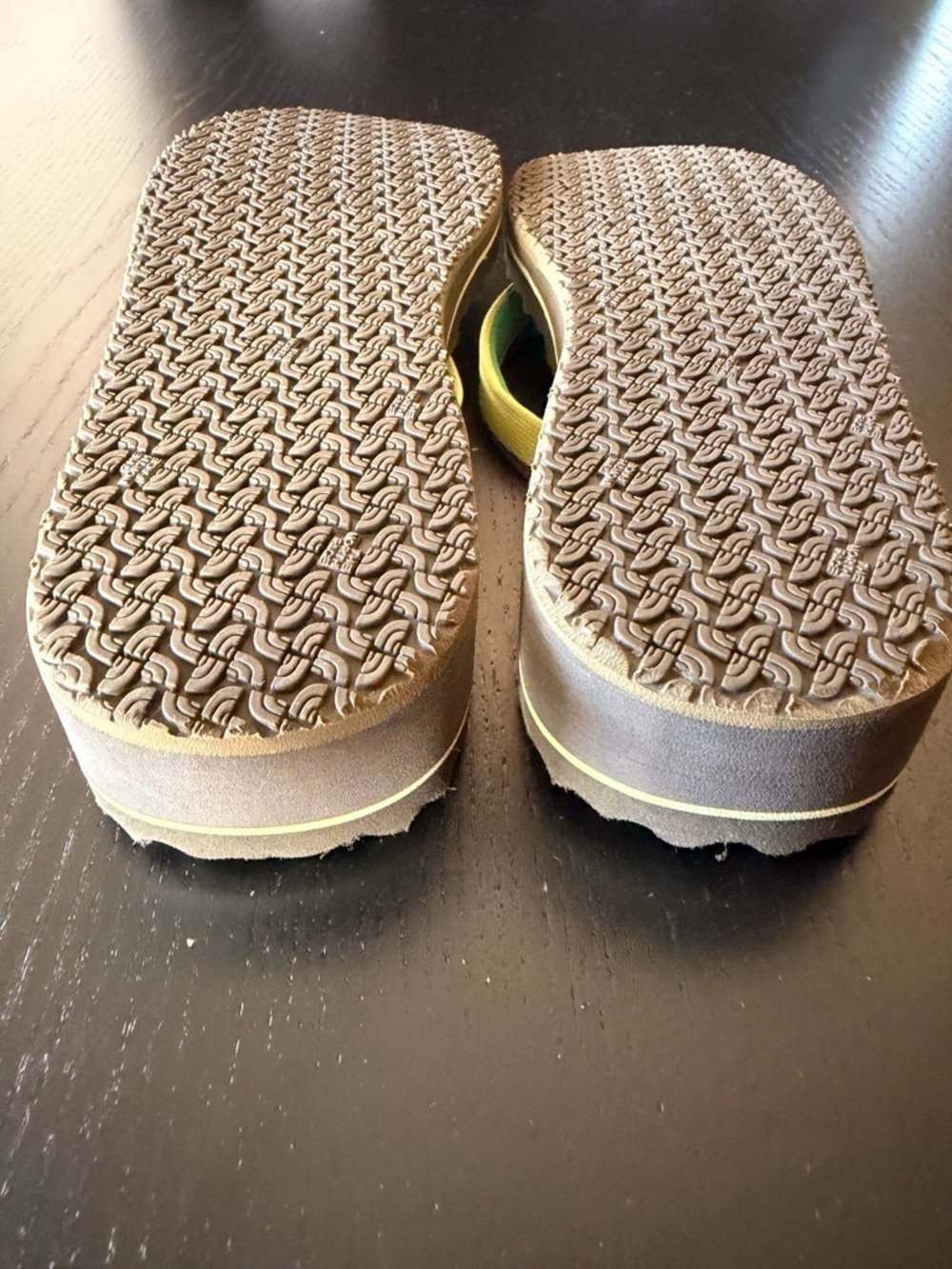 The North Face wedged yellow Strap Textured Foam Sandal size 10 - Picture 8 of 14